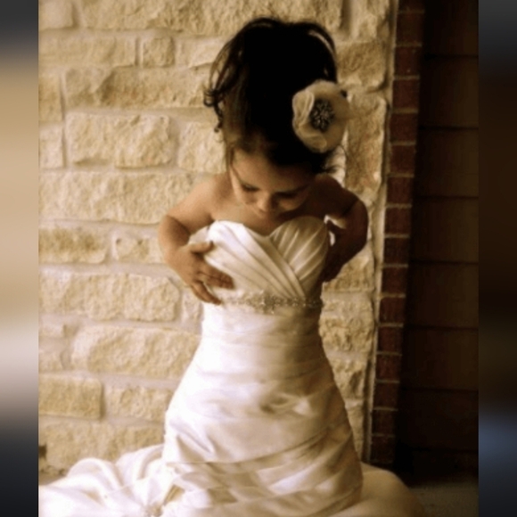 New! Tags!! ALFRED ANGELO Elegant White Strapless SIZE 12 BEADED- DIAMOND WHITE - Picture 11 of 13